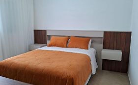 Residencial 04 Monte Carlo Em Sao Roque